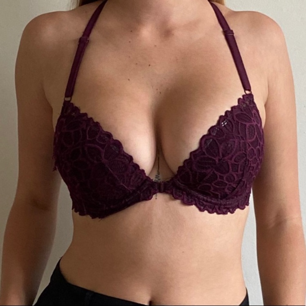 Front clasp push up bra
